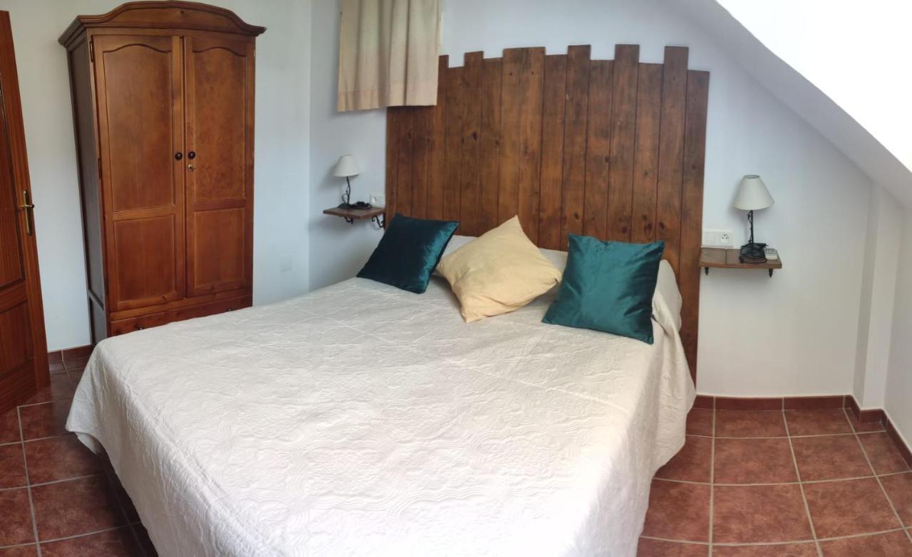 Hostal Vista A La Sierra Valle de Abdalagís Екстериор снимка